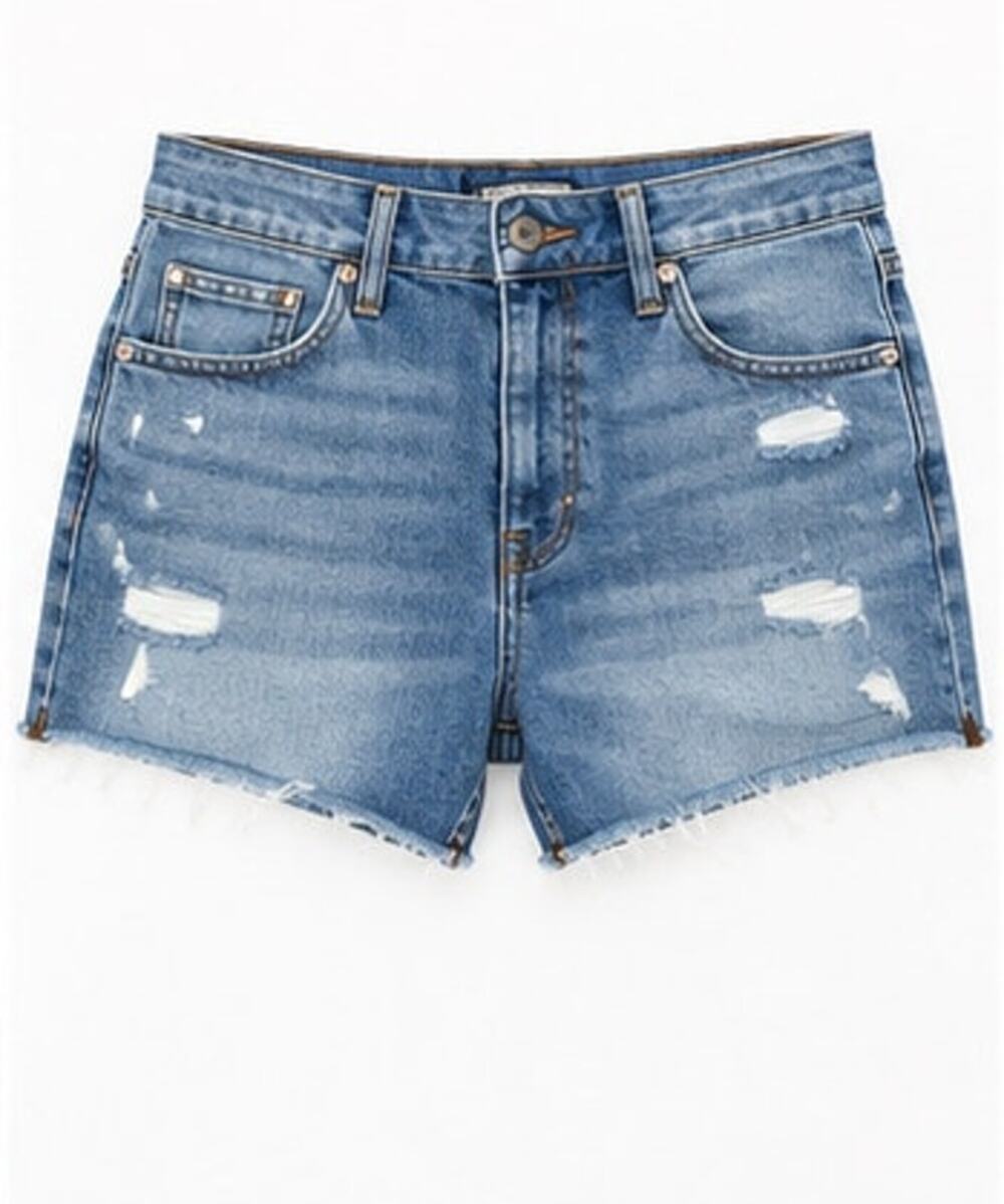 SO High Rise Mom Shorts Distressed Denim 7/28W